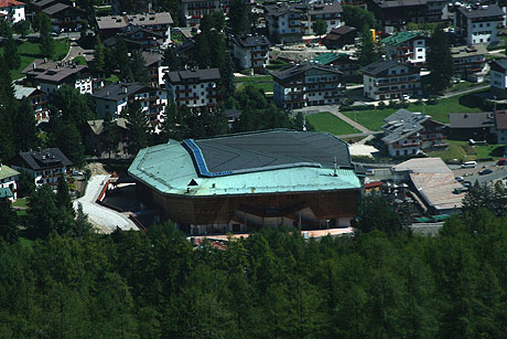 Das Olympia-Eisstadion Cortina foto