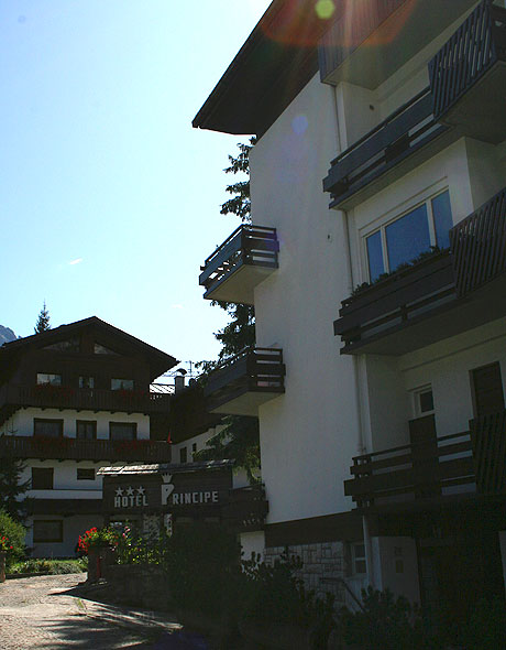 Hotel Principe Cortina Seitenansicht foto