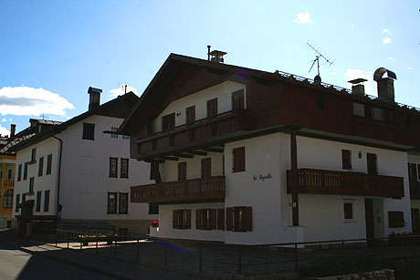 Ca Reginella house Cortina photo