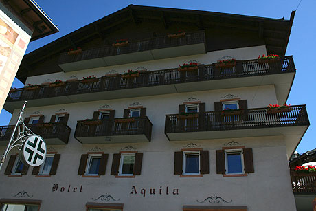 The hotel Aquila from Cortina photo