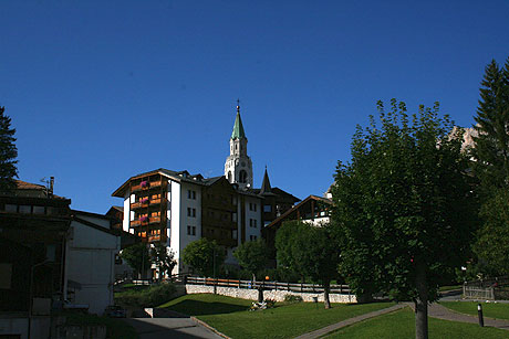 Residence nel centro di Cortina d'Ampezzo foto